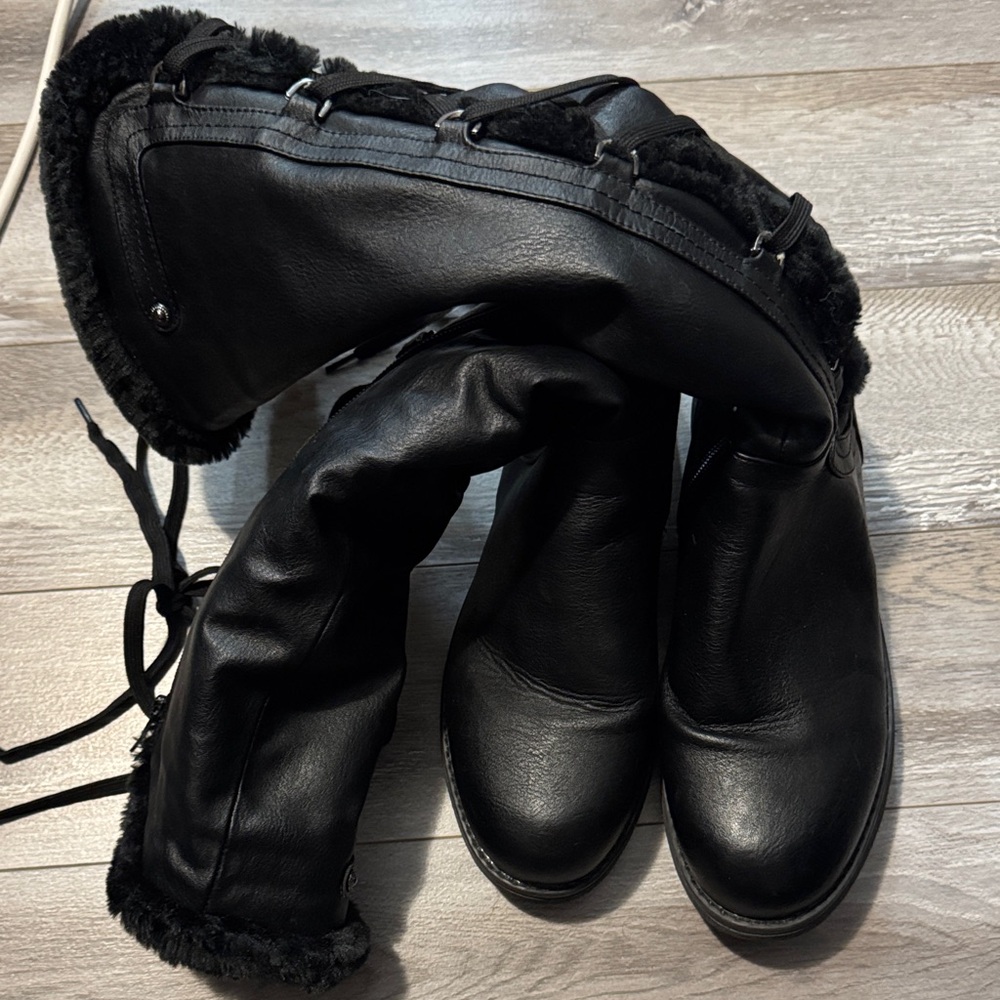 DREAMPAIRS Black Leather Boots